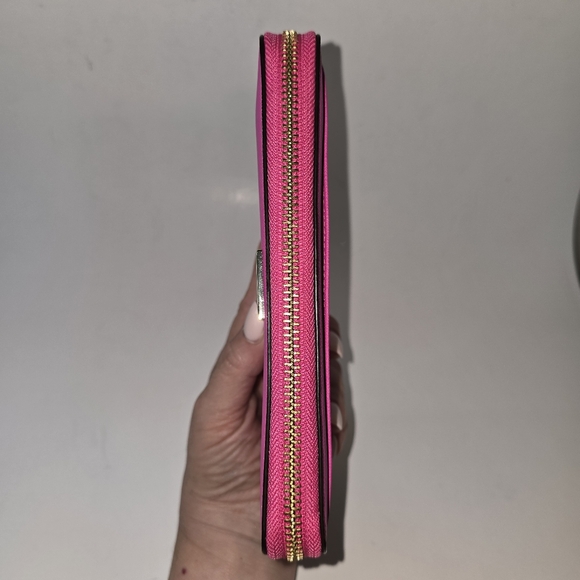 EUC Pink Kate Spade Zip Around Wallet - Picture 5 of 6